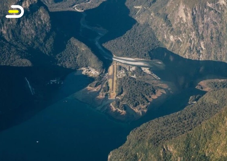 HELICOPTER LINE-Milford Sound (HLQ1B) 直升机观光HELICOPTER LINE皇后镇-米福峡湾 90分钟